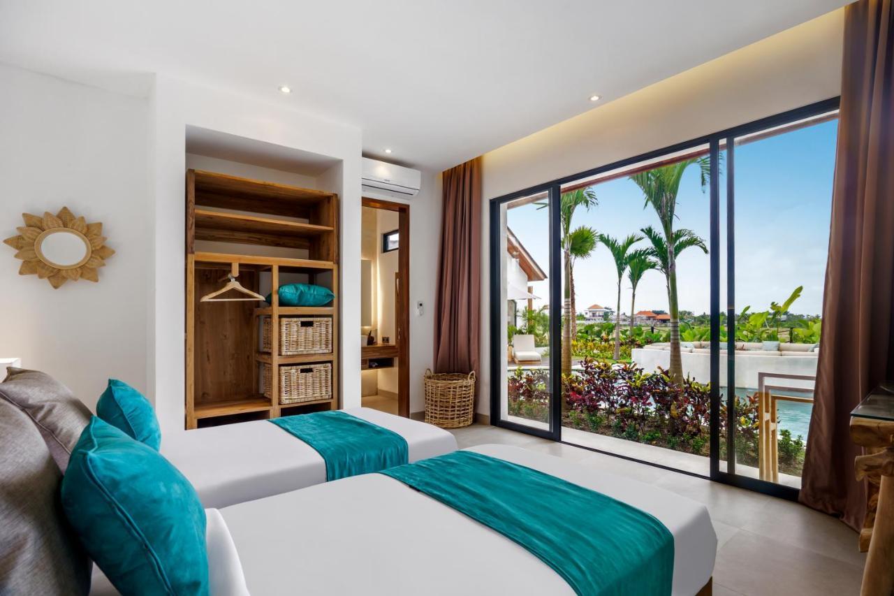 Villa Crystal Lagoon By Balisuperhost อูบุด ภายนอก รูปภาพ