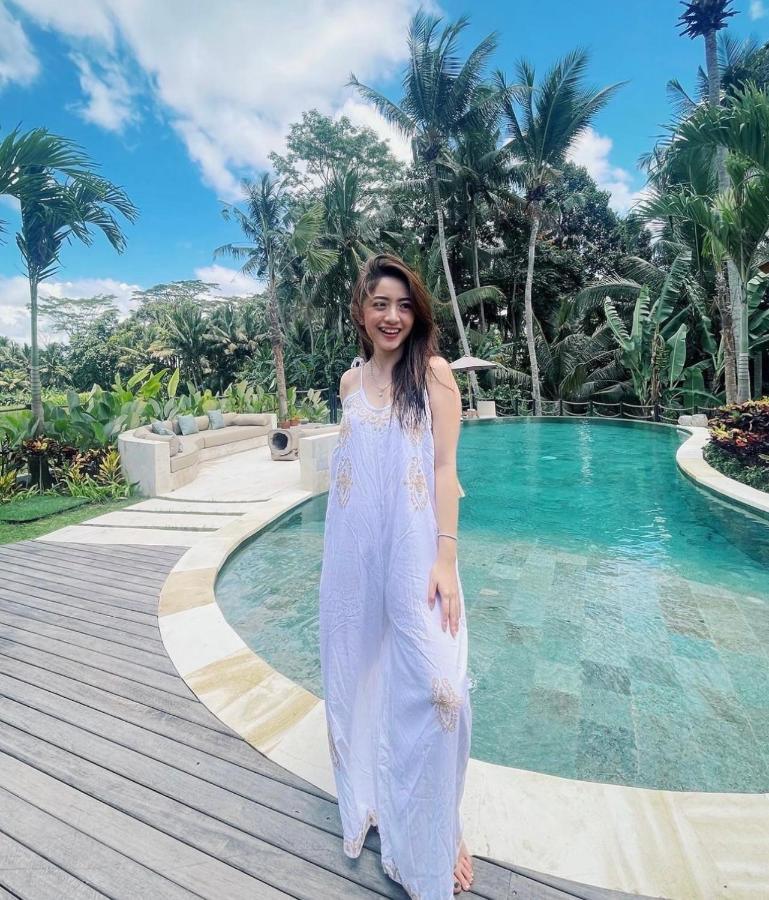 Villa Crystal Lagoon By Balisuperhost อูบุด ภายนอก รูปภาพ